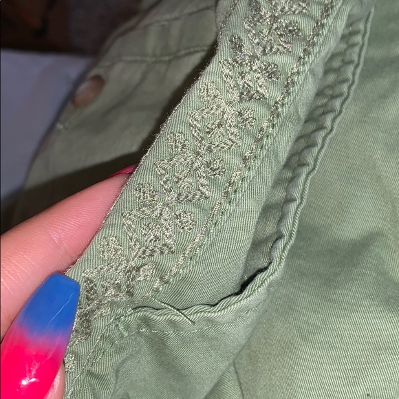 Army Green Shorts - Picture 5 of 5